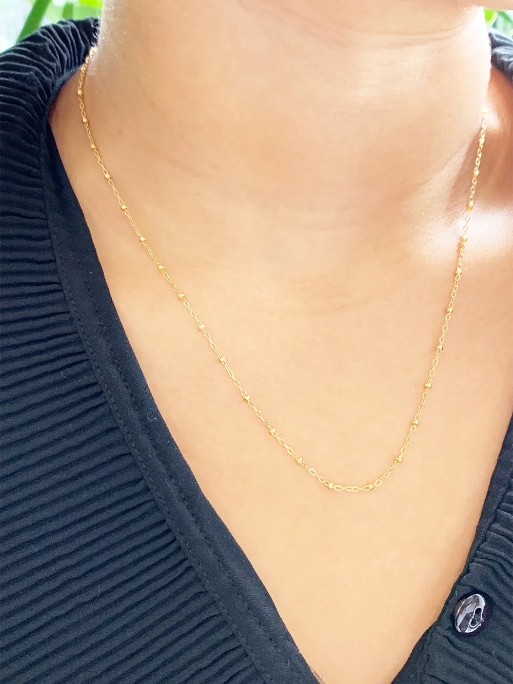 Mia | Flat Oval + Beaded Gold Filled Necklace