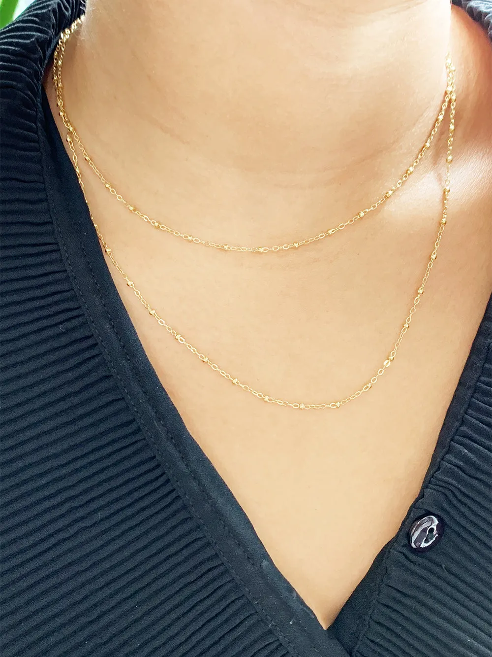 Mia | Flat Oval + Beaded Gold Filled Necklace